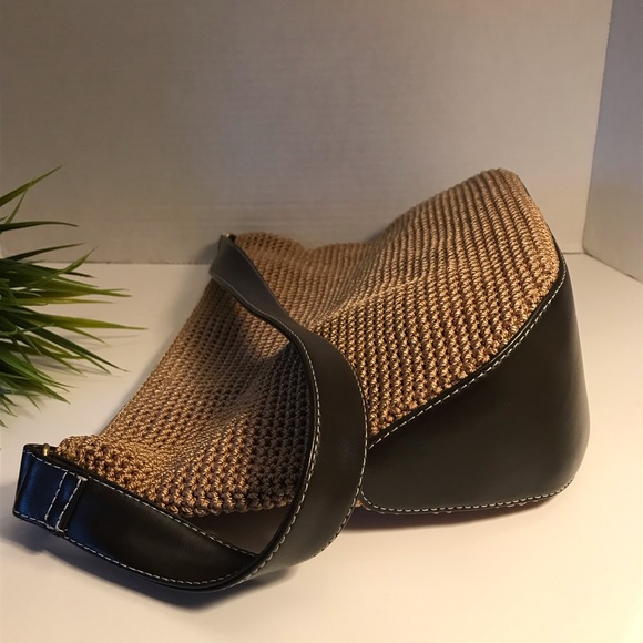 NWOT The Sak Crochet & Leather Shoulder Bag Purse - Picture 7 of 12